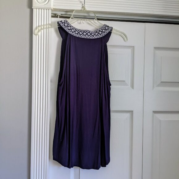 Ladies top - Picture 2 of 6